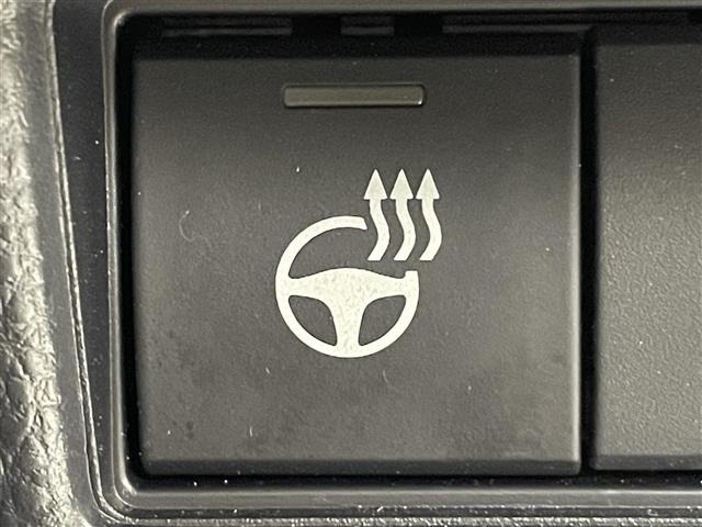 Toyota PRIUS 2024 8272434-7