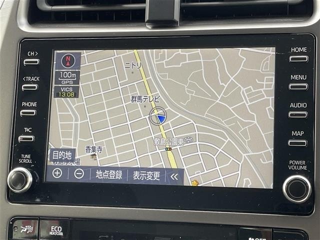 Toyota PRIUS 2022 8272435-18