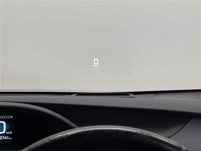 Toyota PRIUS 2016 8272436-17
