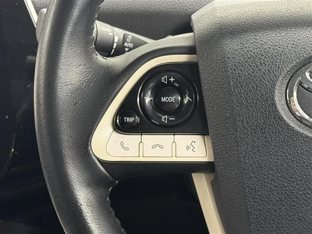 Toyota PRIUS 2016 8272436-18