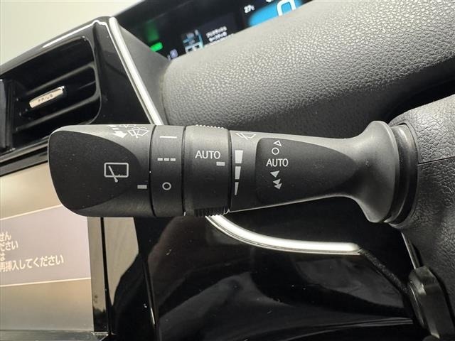 Toyota PRIUS 2016 8272436-20