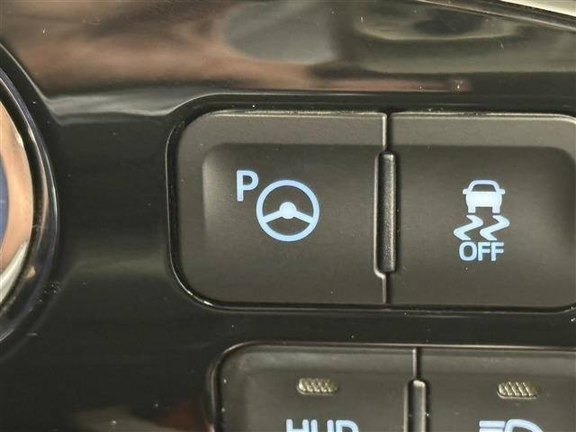 Toyota PRIUS 2016 8272436-22