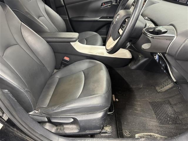 Toyota PRIUS 2016 8272436-3