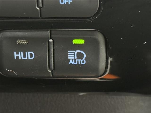 Toyota PRIUS 2016 8272436-30