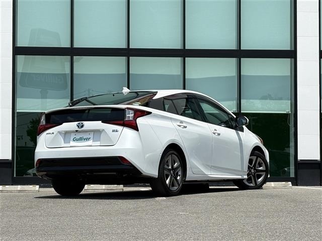 Toyota PRIUS 2021 8272438-20