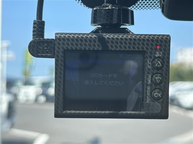 Toyota PRIUS 2020 8272439-9