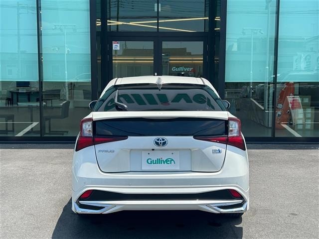 Toyota PRIUS 2019 8272440-1