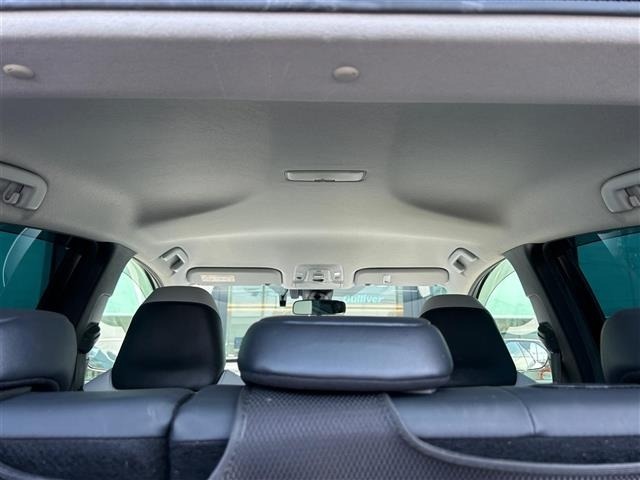 Toyota PRIUS 2019 8272440-2