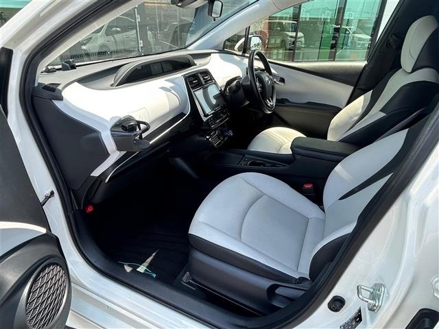 Toyota PRIUS 2019 8272440-9