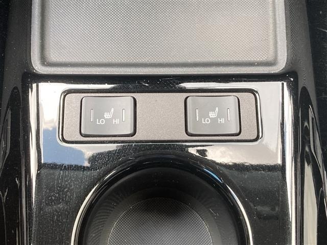 Toyota PRIUS 2021 8272441-11