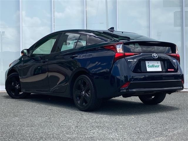 Toyota PRIUS 2021 8272441-13