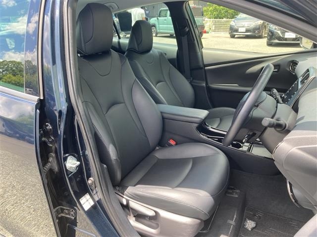 Toyota PRIUS 2021 8272441-6