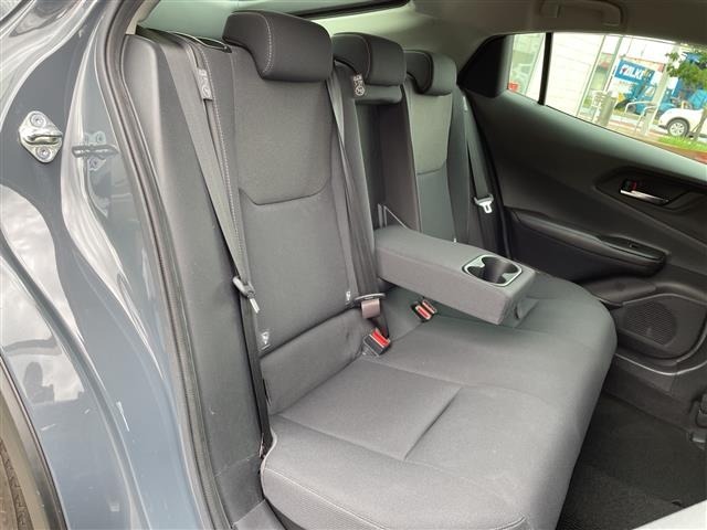 Toyota PRIUS 2023 8272442-20