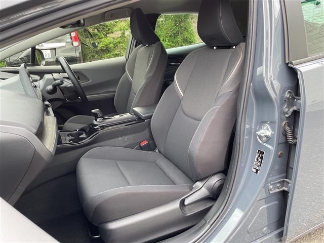 Toyota PRIUS 2023 8272442-22