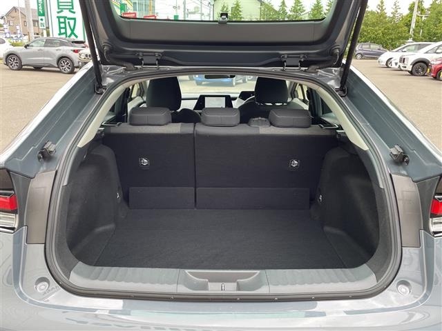 Toyota PRIUS 2023 8272442-4