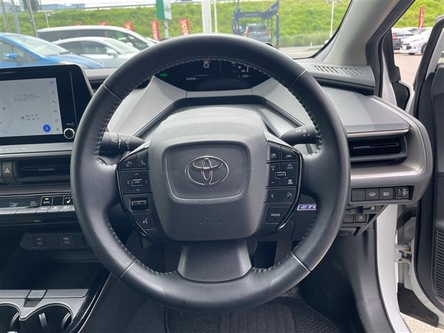 Toyota PRIUS 2023 8272443-1
