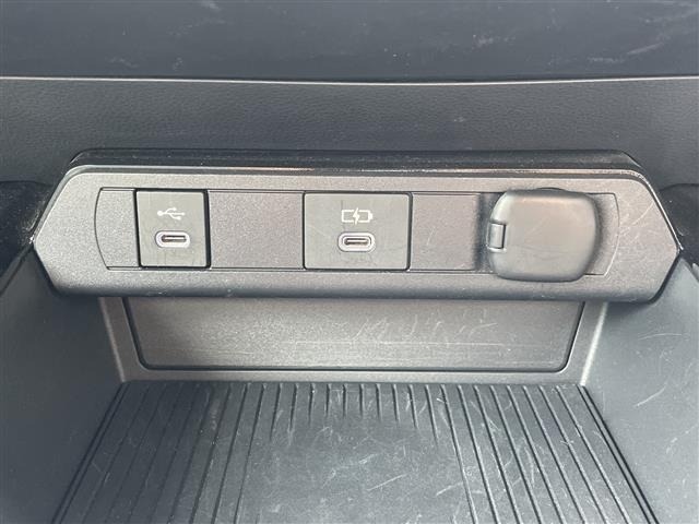 Toyota PRIUS 2023 8272443-20