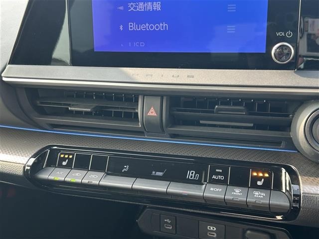 Toyota PRIUS 2023 8272444-18