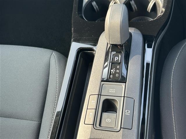 Toyota PRIUS 2023 8272444-19