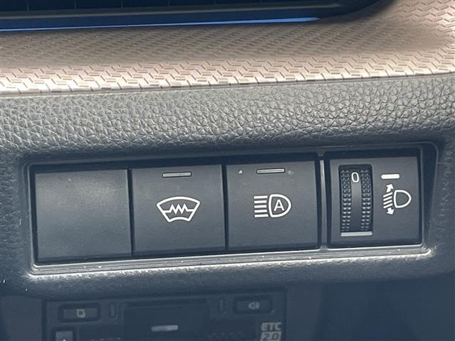Toyota PRIUS 2023 8272445-10