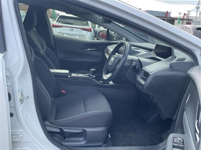 Toyota PRIUS 2023 8272445-2