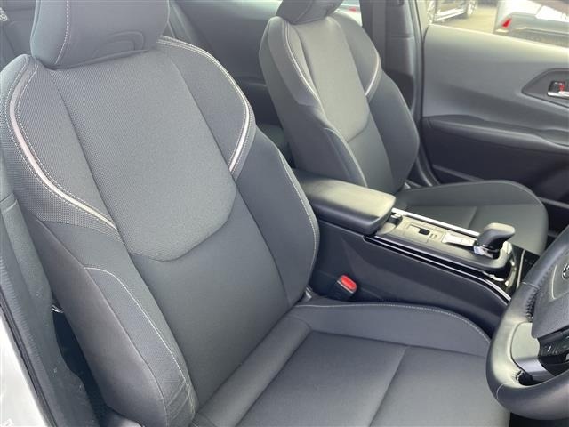 Toyota PRIUS 2023 8272445-22