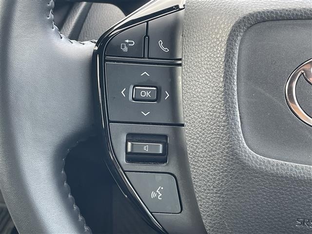 Toyota PRIUS 2023 8272445-3