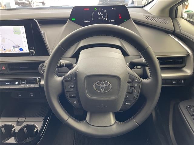 Toyota PRIUS 2023 8272446-2