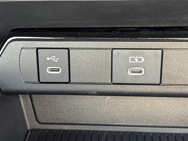 Toyota PRIUS 2023 8272447-10