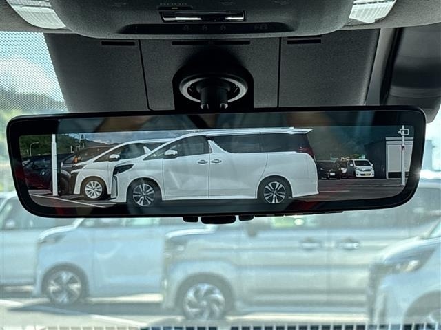 Toyota PRIUS 2023 8272447-11