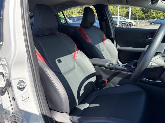 Toyota PRIUS 2023 8272447-20