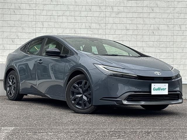 Toyota PRIUS 2023 8272448-0