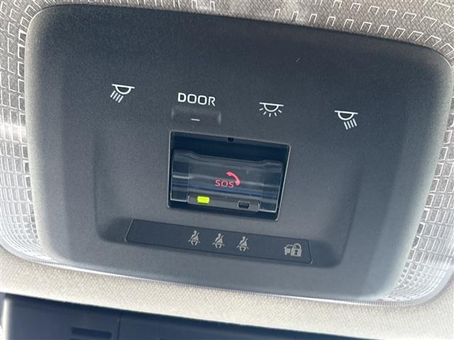 Toyota PRIUS 2023 8272448-10