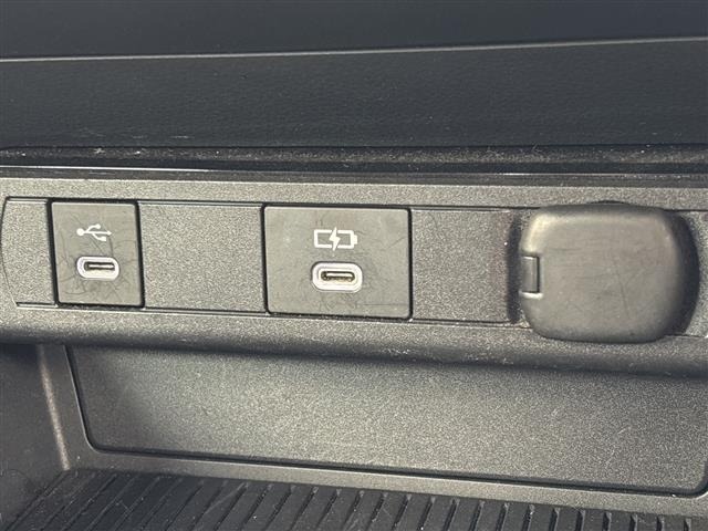 Toyota PRIUS 2023 8272448-5