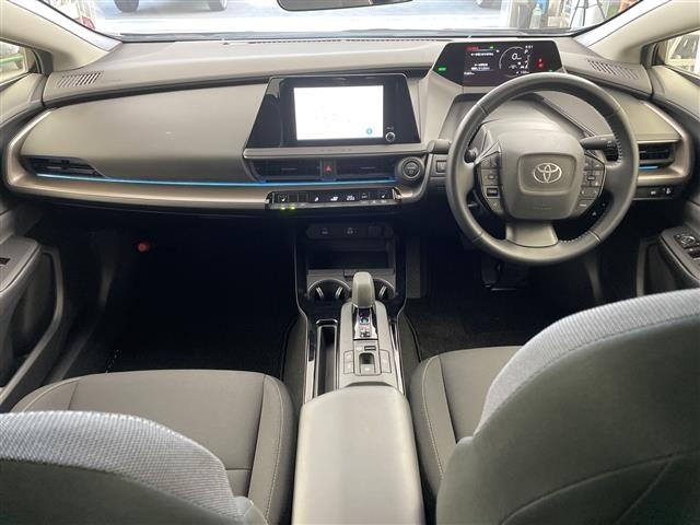 Toyota PRIUS 2023 8272449-14