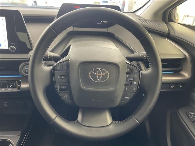 Toyota PRIUS 2023 8272449-2