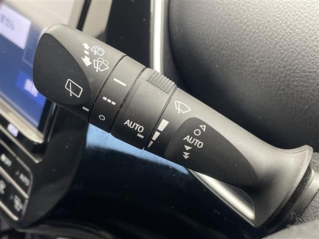 Toyota PRIUS 2019 8272450-10