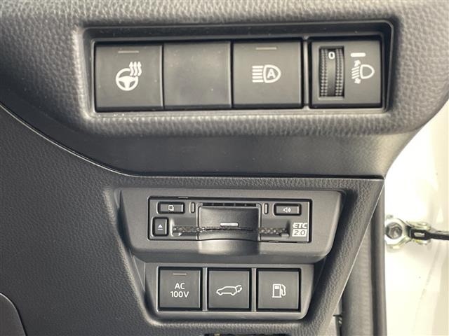 Toyota PRIUS 2024 8272451-1