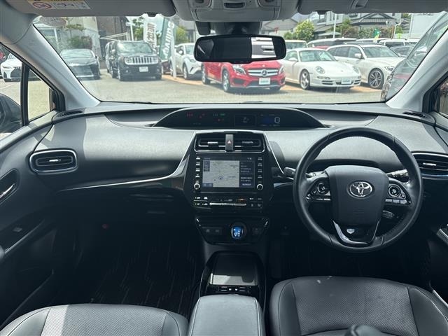 Toyota PRIUS 2021 8272454-15