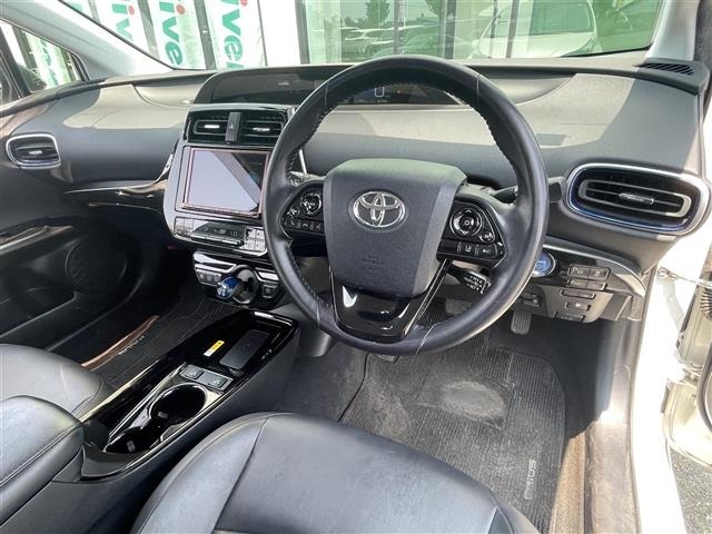 Toyota PRIUS 2019 8272455-3