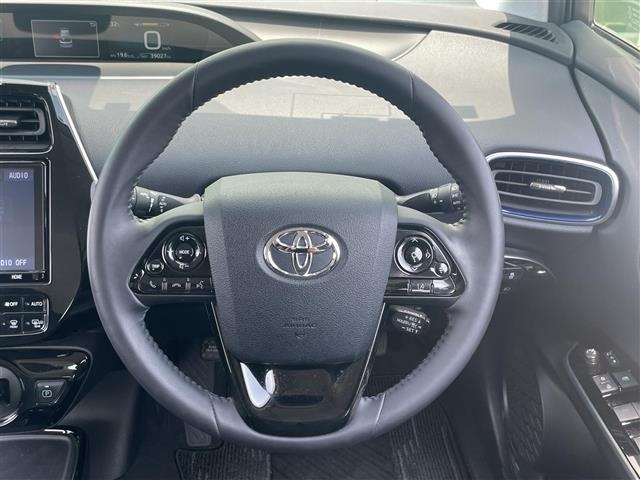 Toyota PRIUS 2019 8272456-22