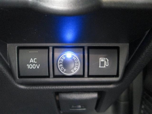 Toyota PRIUS 2024 8272457-10
