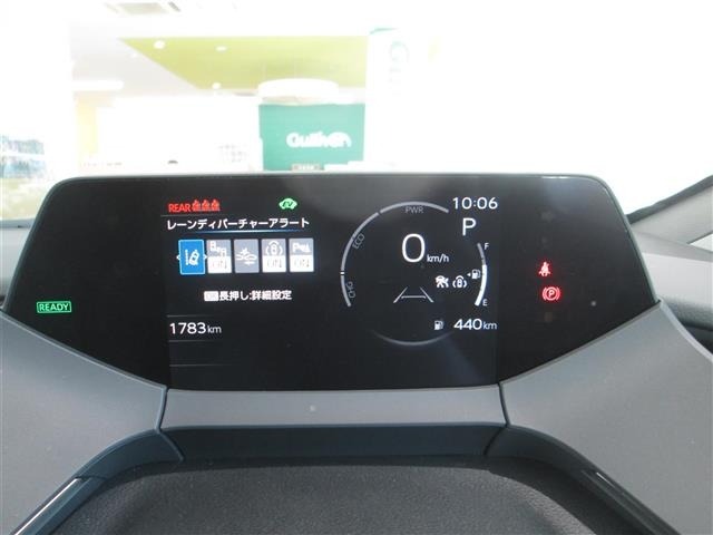Toyota PRIUS 2024 8272457-20