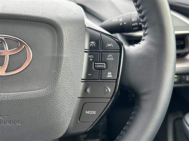 Toyota PRIUS 2023 8272458-5