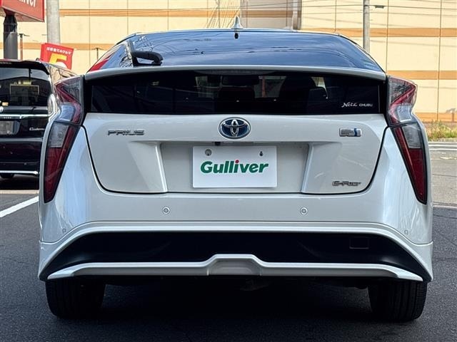 Toyota PRIUS 2016 8272459-4