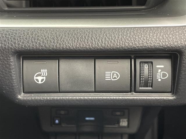 Toyota PRIUS 2023 8272460-6