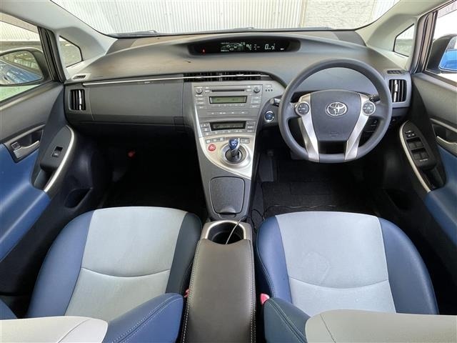 Toyota PRIUS 2013 8272461-14
