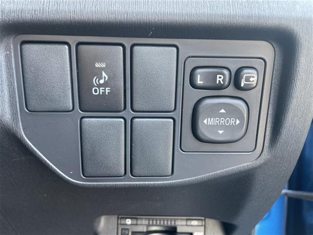 Toyota PRIUS 2013 8272461-5