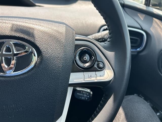 Toyota PRIUS 2017 8272464-17