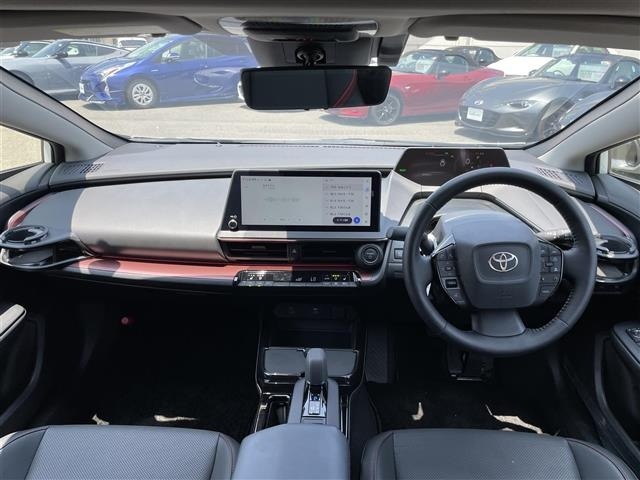 Toyota PRIUS 2024 8272465-15